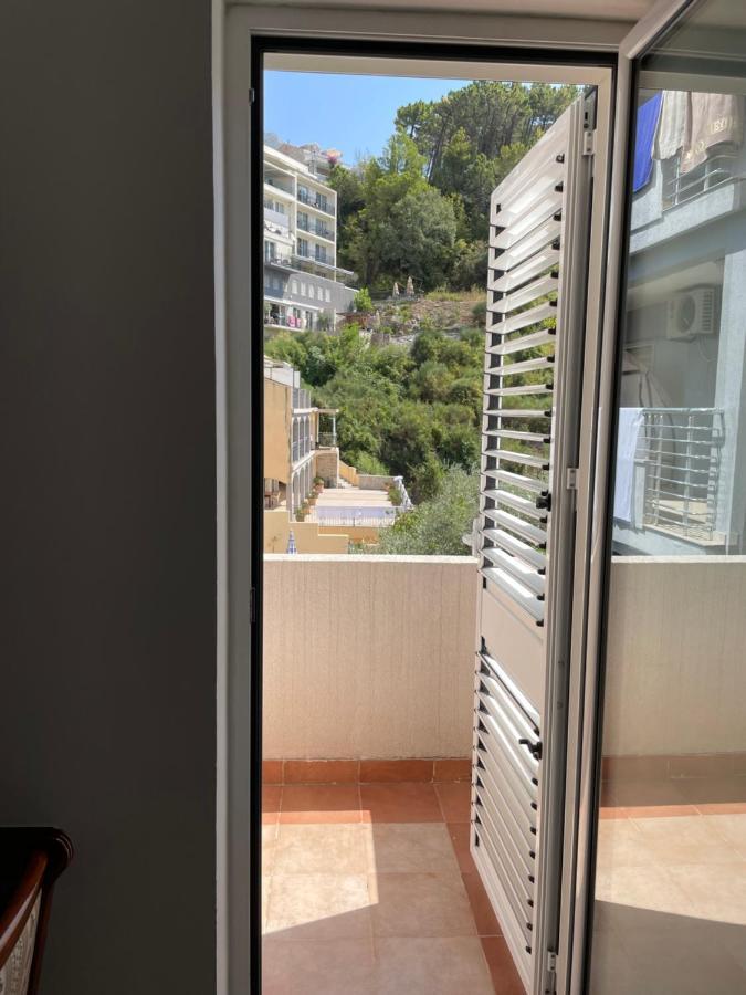 Sea View Apartment Sveti Stefan Exterior photo